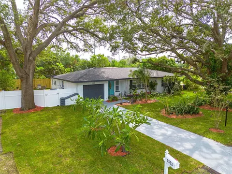 1503 Tangerine St, Clearwater, FL 33756