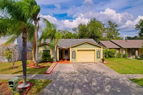 1608 Palm Leaf Dr, Brandon, FL 33510