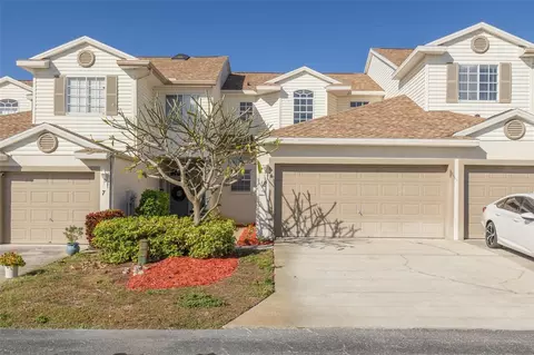 6400 46th Ave N #8, Kenneth City, FL 33709