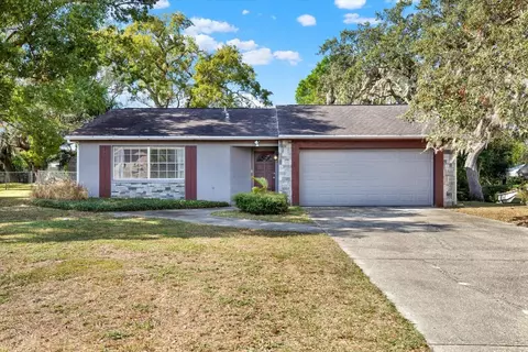 6201 Waycross Dr, Spring Hill, FL 34606