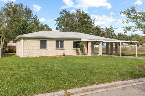 4001 W Wallace Ave, Tampa, FL 33611