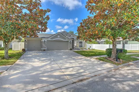 4504 Portobello Cir, Valrico, FL 33596