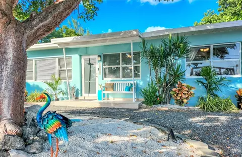 1516 Harbor Dr, Marathon, FL 33050