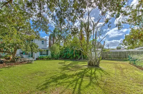 4605 S Bartlett St, Tampa, FL 33611