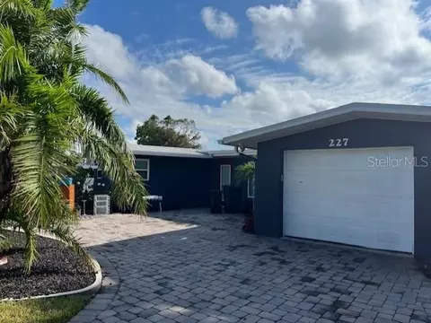 227 176th Terrace Dr E, Redington Shores, FL 33708