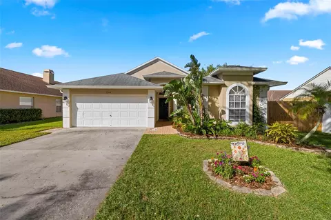 1314 Lake Shore Ranch Dr, Seffner, FL 33584
