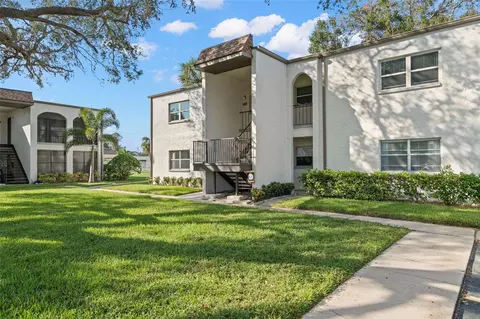 7701 Starkey Rd #735, Seminole, FL 33777