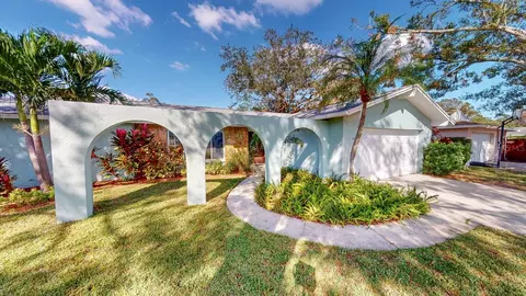13503 Cordova Dr, Largo, FL 33774