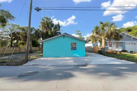 1181 Tangerine St, Clearwater, FL 33755