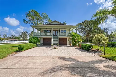 17307 Estes Rd, Lutz, FL 33548