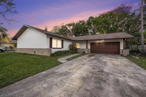 1558 Cottonwood Ter, Dunedin, FL 34698