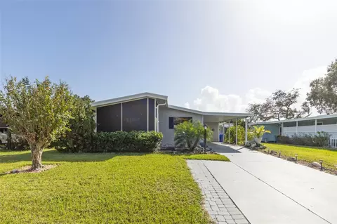 3111 Wekiva Rd, Tavares, FL 32778