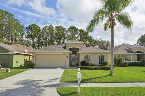 2700 Hawk Roost Ct, Holiday, FL 34691