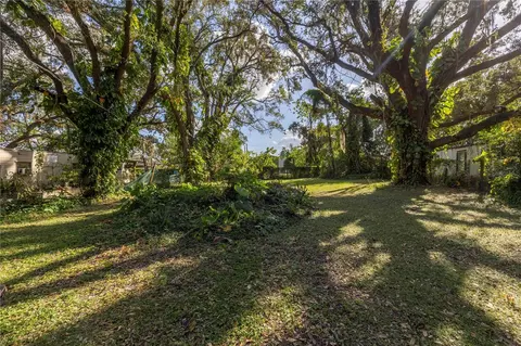 7410 Brooklyn Rd, Tampa, FL 33625
