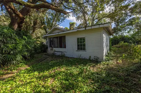 7414 Brooklyn Rd, Tampa, FL 33625