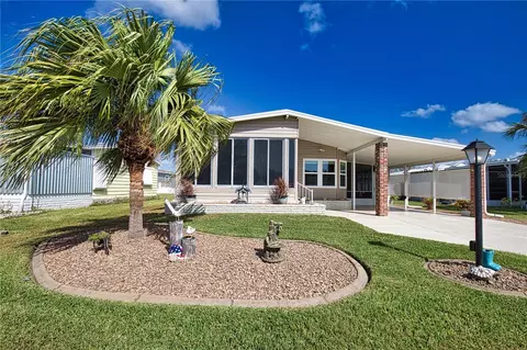 716 Del Luna Dr, North Port, FL 34287