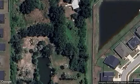 2001 3rd St SE, Ruskin, FL 33570
