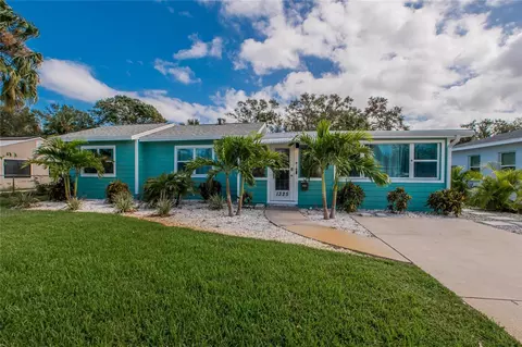1325 59th St N, Saint Petersburg, FL 33710