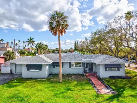 55 Verbena St, Clearwater Beach, FL 33767