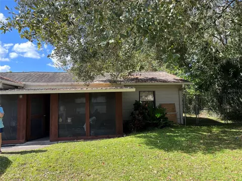 8432 N Jones Ave, Tampa, FL 33604