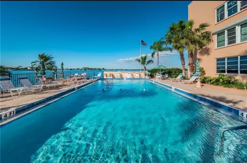 7625 Sun Island Dr S #103, South Pasadena, FL 33707