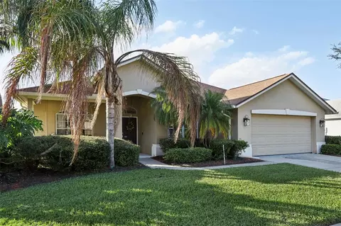3407 Fox Squirrel Ln, Valrico, FL 33594