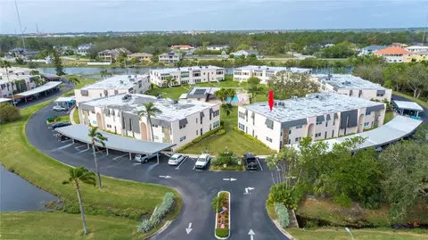 201 Fernwood Cir #201, Seminole, FL 33777