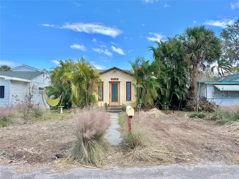 3020 Clinton St S, Gulfport, FL 33707
