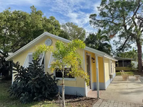 808 Georgia Ave, Palm Harbor, FL 34683