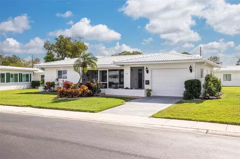 3522 98th Ave N, Pinellas Park, FL 33782
