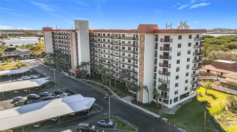 5400 Park St N #201, Saint Petersburg, FL 33709