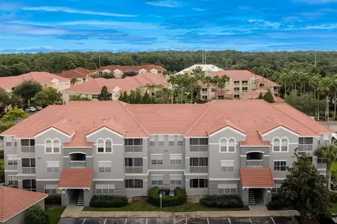 18001 Richmond Place Dr #734, Tampa, FL 33647