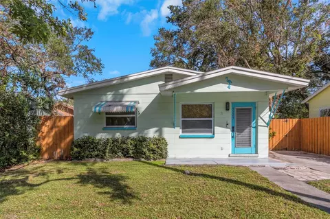 5125 Tangerine Ave S, Gulfport, FL 33707