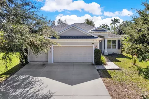 1581 Maple St, Clearwater, FL 33755