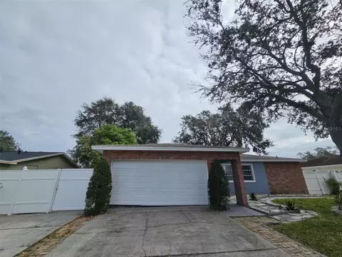 12125 93rd Way, Largo, FL 33773