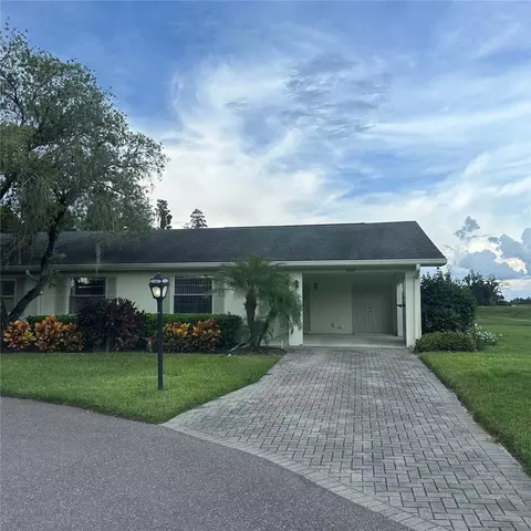 2102 Holyhead Way, Sun City Center, FL 33573