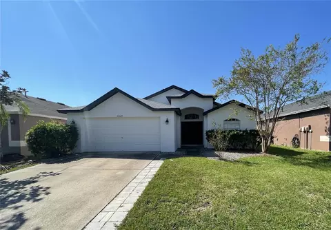 31524 Wrencrest Dr, Wesley Chapel, FL 33543