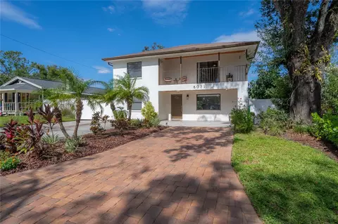 807 W Minnehaha St #1/2, Tampa, FL 33604