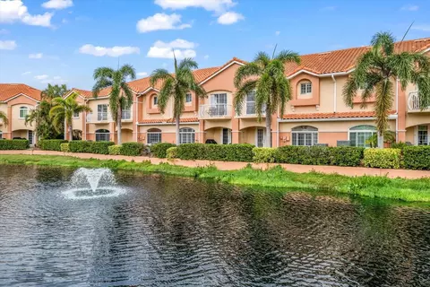 6329 Vista Verde Dr E, Saint Petersburg, FL 33707