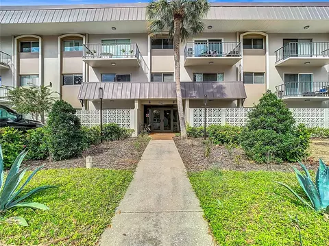 4611 W Fig St #303, Tampa, FL 33609