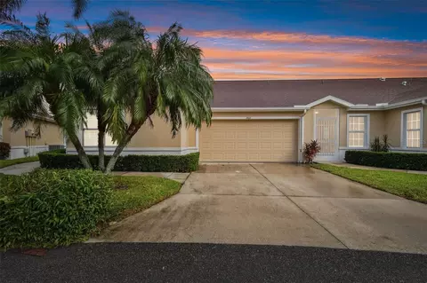 2612 Edgewater Ct, Palmetto, FL 34221