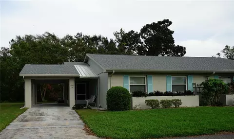 1807 Foxhunt Dr #A, Sun City Center, FL 33573