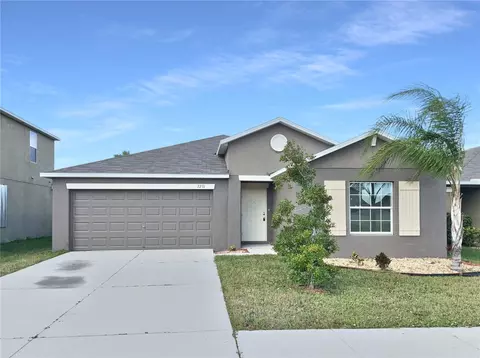 7231 Somerset Pond Dr, Ruskin, FL 33573