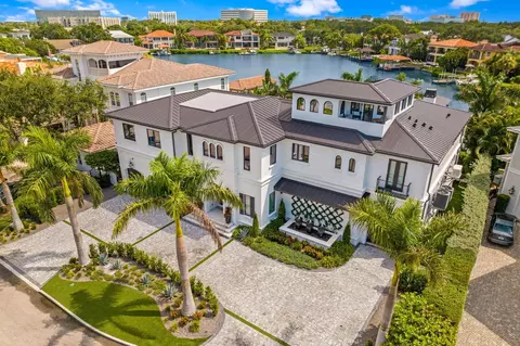 36 W Spanish Main St, Tampa, FL 33609