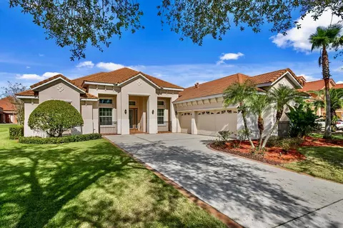 8306 Windsor Bluff Dr, Tampa, FL 33647