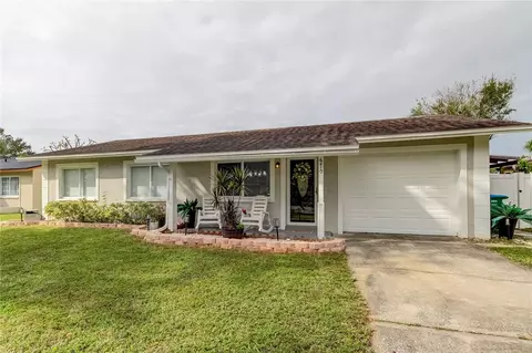 6410 Woodland Blvd N, Pinellas Park, FL 33781