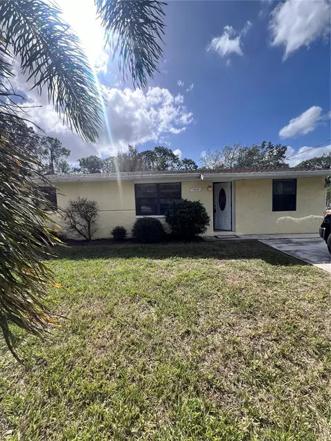 7906 Gulf Way, Hudson, FL 34667