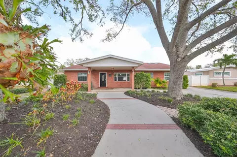 6657 Bougainvilla Ave S, Saint Petersburg, FL 33707