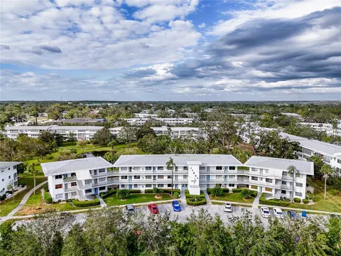 11201 80th Ave #209, Seminole, FL 33772