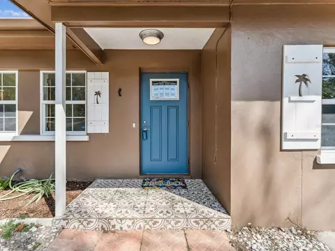 828 Scotland St, Dunedin, FL 34698